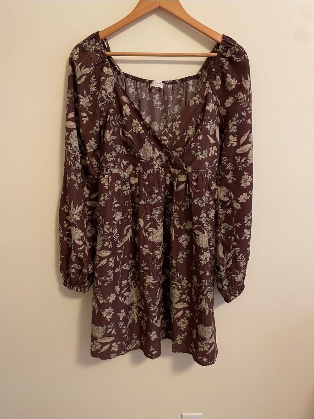 Brown Floral Flowy Long-Sleeve Mini Dress